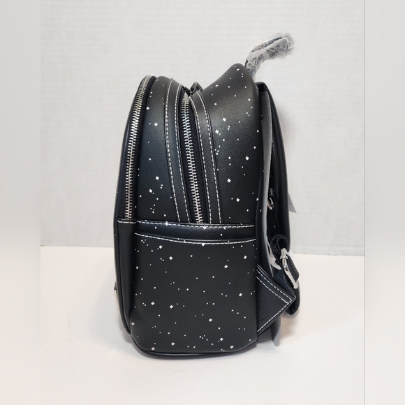 Disney Parks Star Wars Loungefly Glow-In-The-Dark Mini Backpack - NWT - Picture 3 of 9